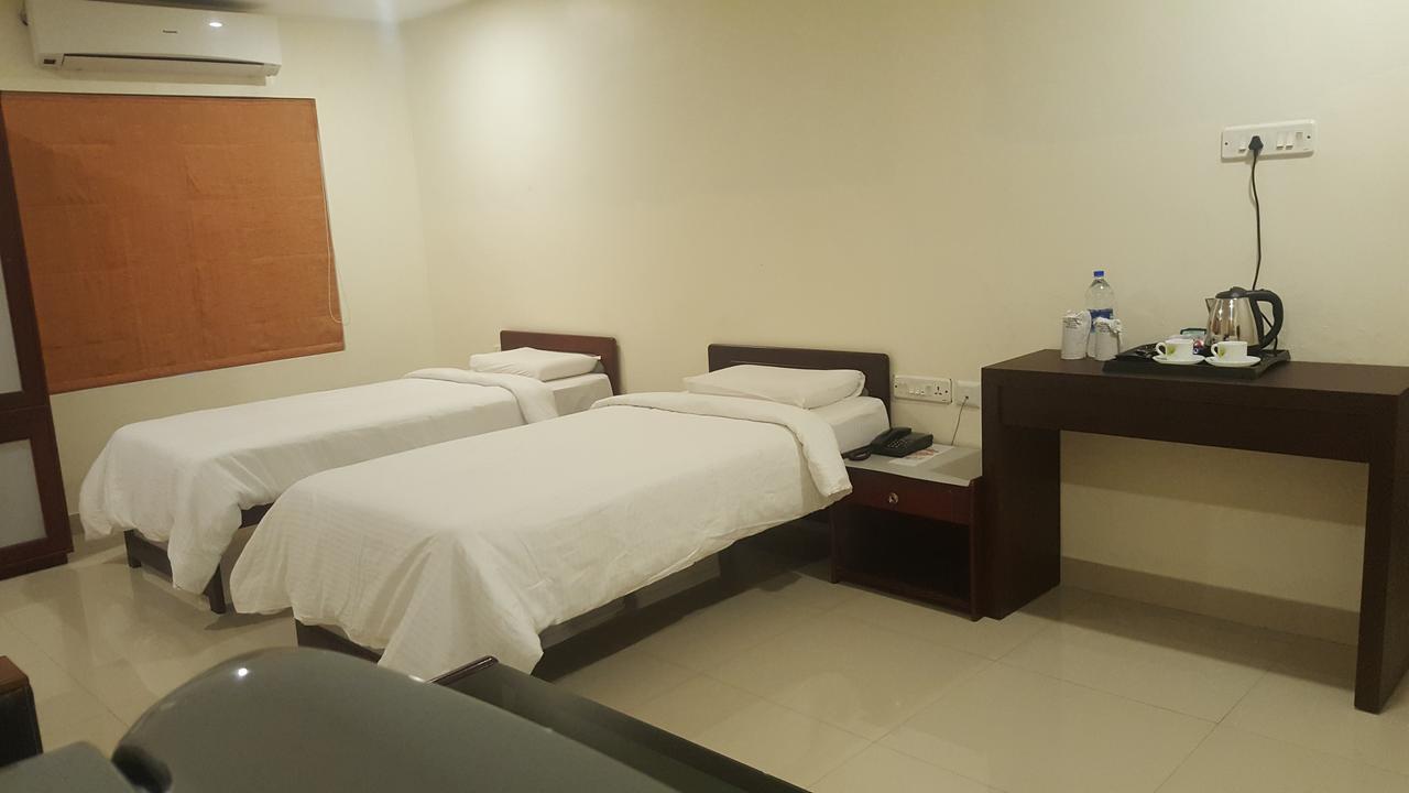 The Rubis Kottakkal Exterior foto